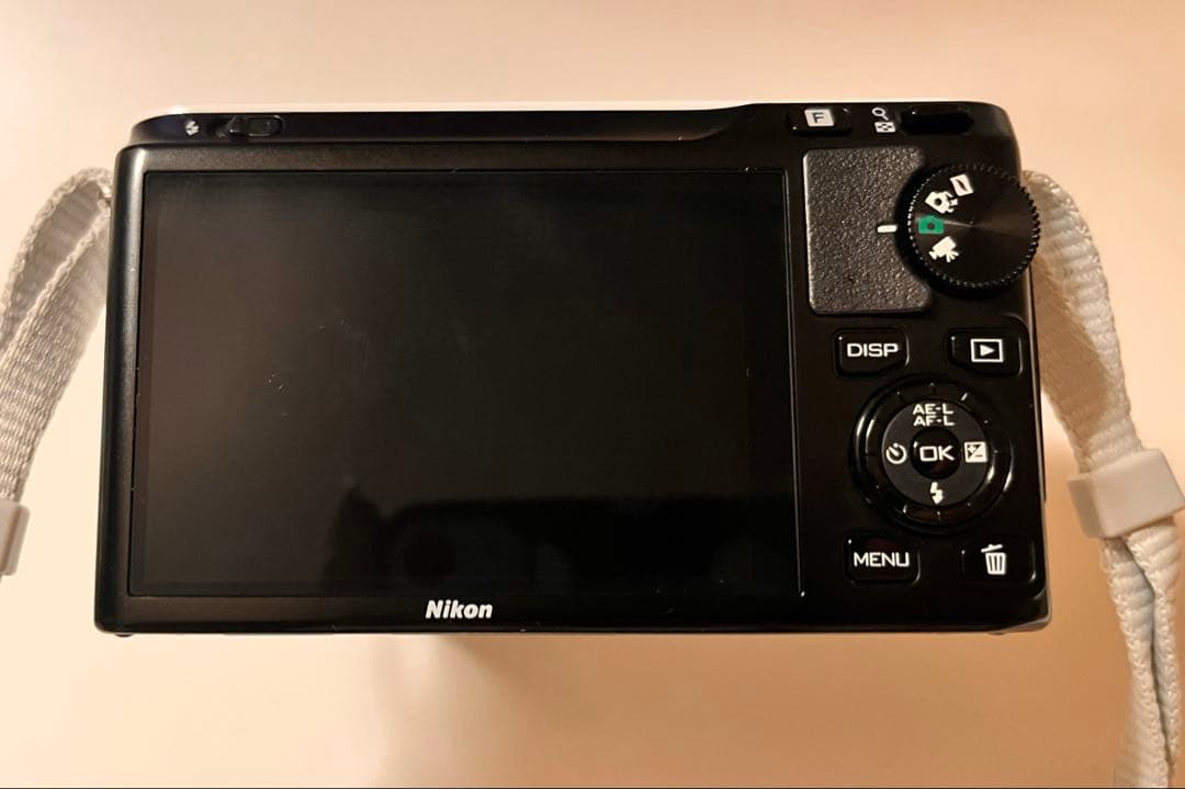 Nikon1 J1 レンズ交換式デジタルカメラ