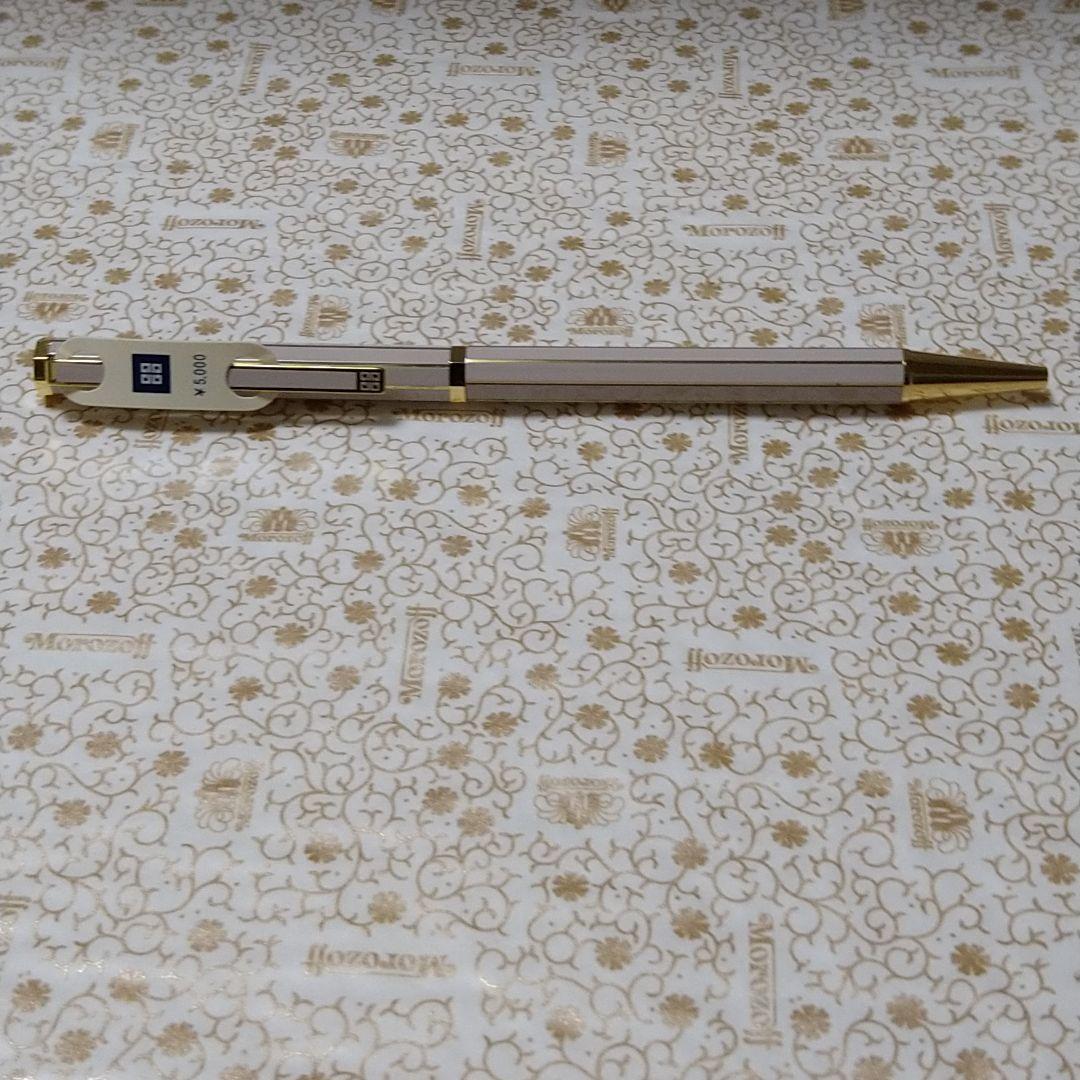 ジバンシー　ボールペン