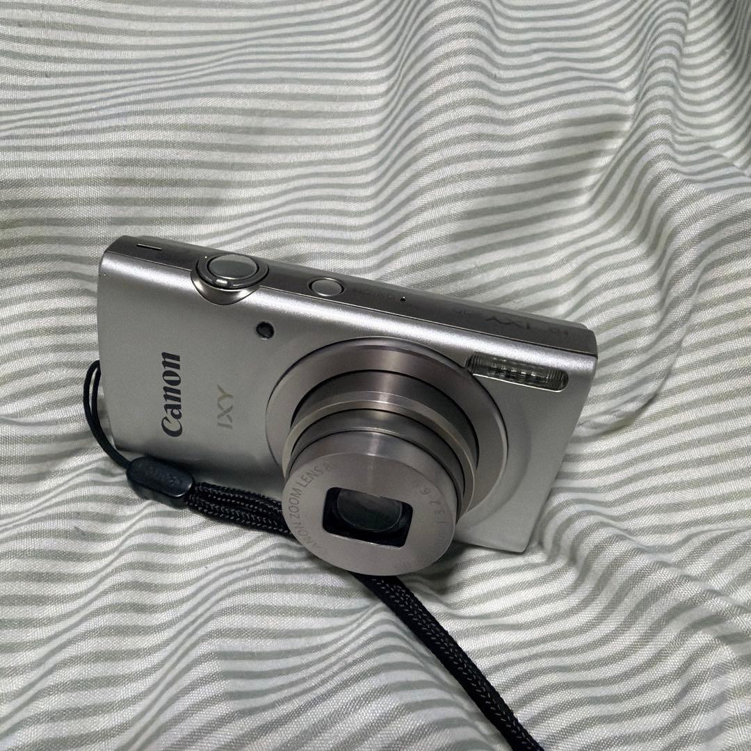 Canon IXY 200 ジャンク品 バッテリー・充電器付き