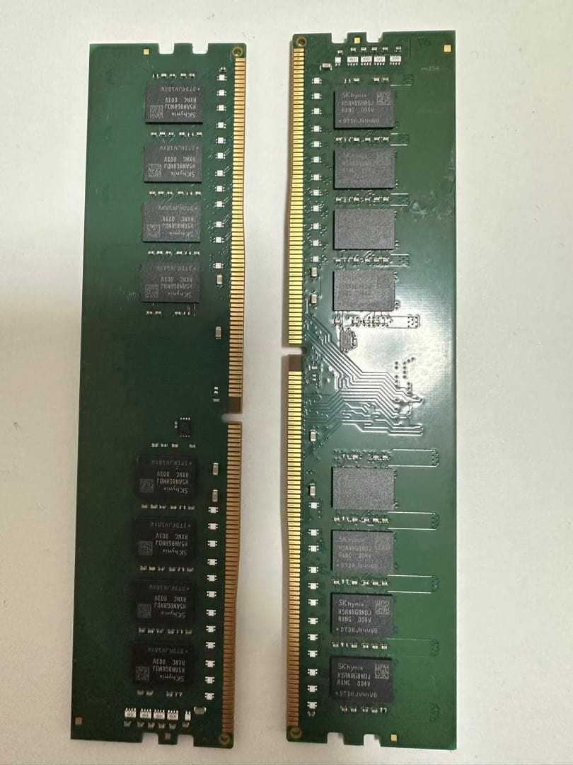 【Kingston DDR4 メモリ 16GB（8GB×2枚）中古】