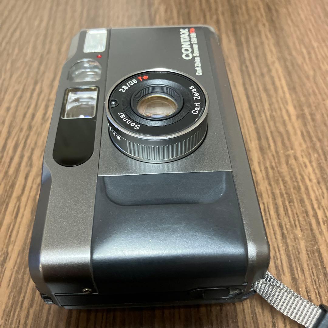 CONTAX T2 チタンブラック　ワンオーナー　データーバック付