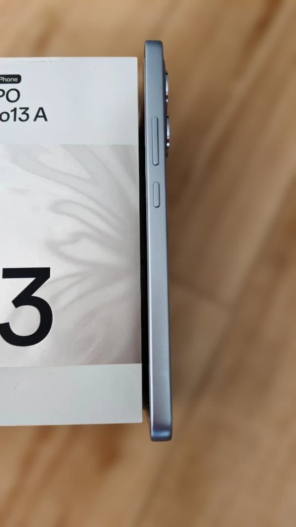 【極美品】OPPO Reno 13A 128GB ペールブルー SIMフリー