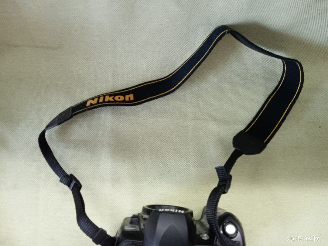 《TB4》Nikon ニコン D70 デジタル一眼レフカメラ レンズ付き