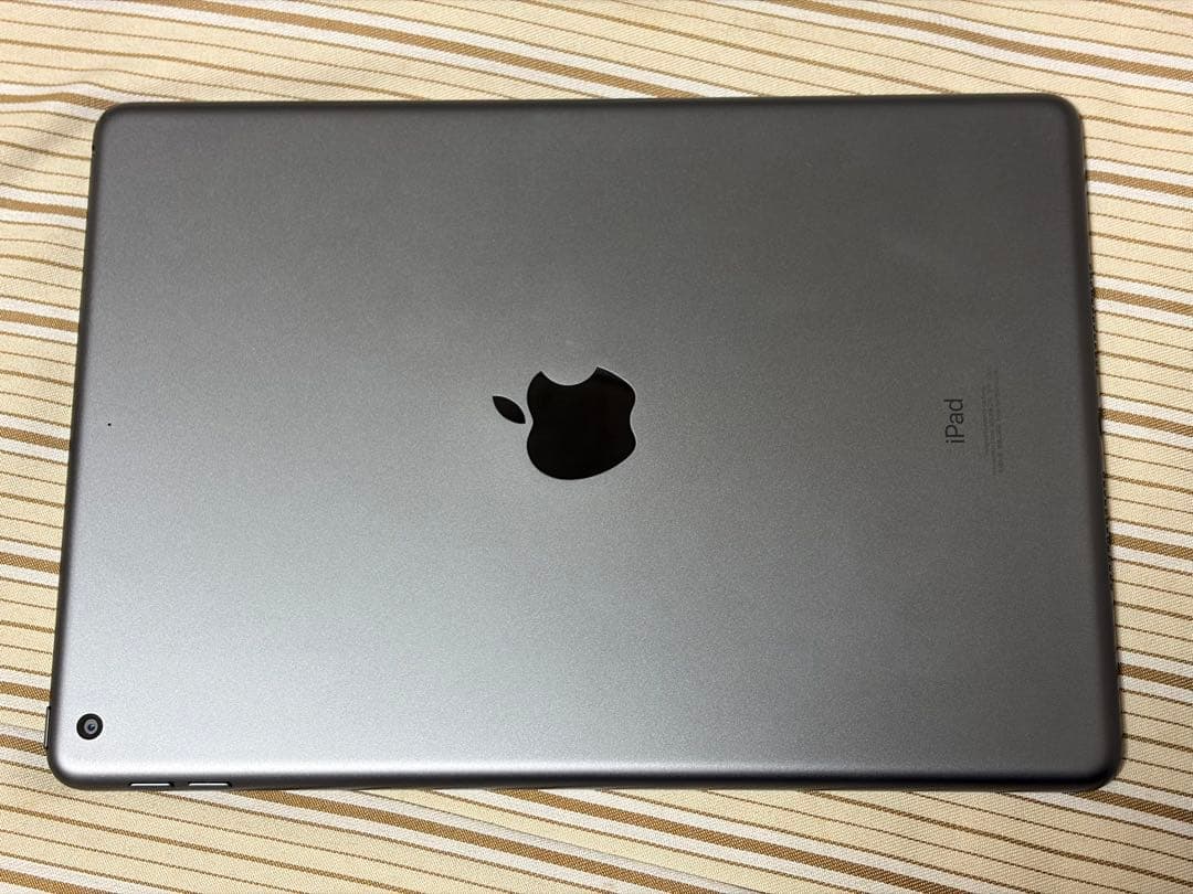 Apple iPad 第8世代 128GB Wi-Fiモデル 中国版