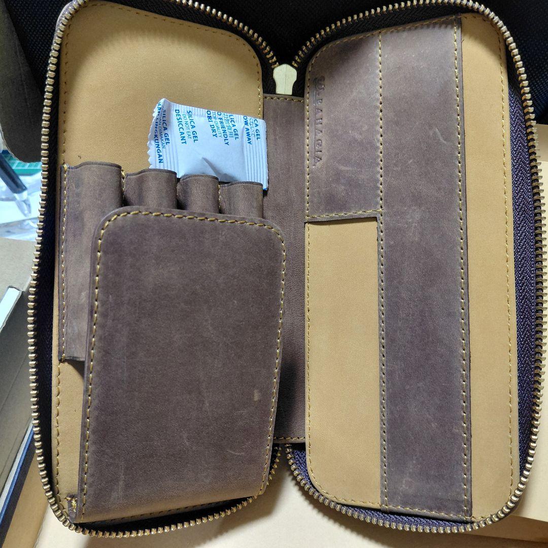 【新品】バハギア ペンケース ラウンドジップ クレイジーホース オリーブブラウン