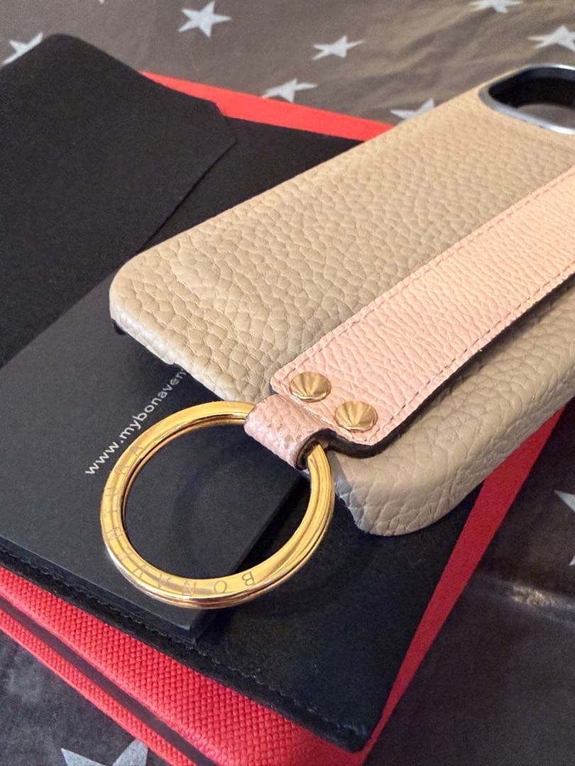 最終値下げ❗️ボナベンチュラ♡iPhone15ケース♡美品♡グレージュ×シェル