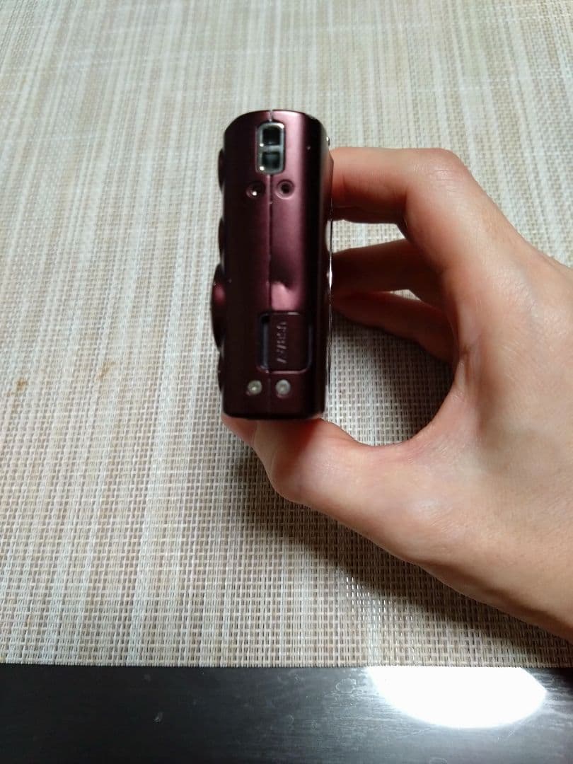 CASIO EXILIM 10.1メガピクセル デジタルカメラ　ブラウン