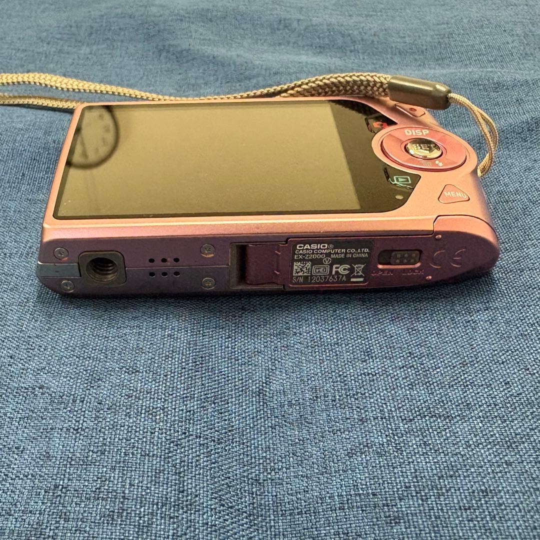 【動作確認済み】CASIO　EXILIM　デジカメ　EX-Z2000