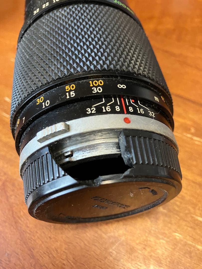 OLYMPUS OM-10 フィルム一眼レフ レンズ フラッシュ付 ジャンク