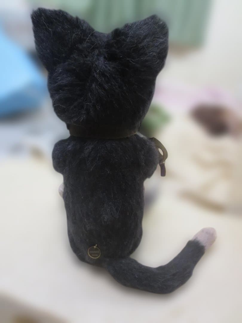国内作家様　ハンドメイドぬいぐるみ　見守るネコ　26㎝　猫　テディベア