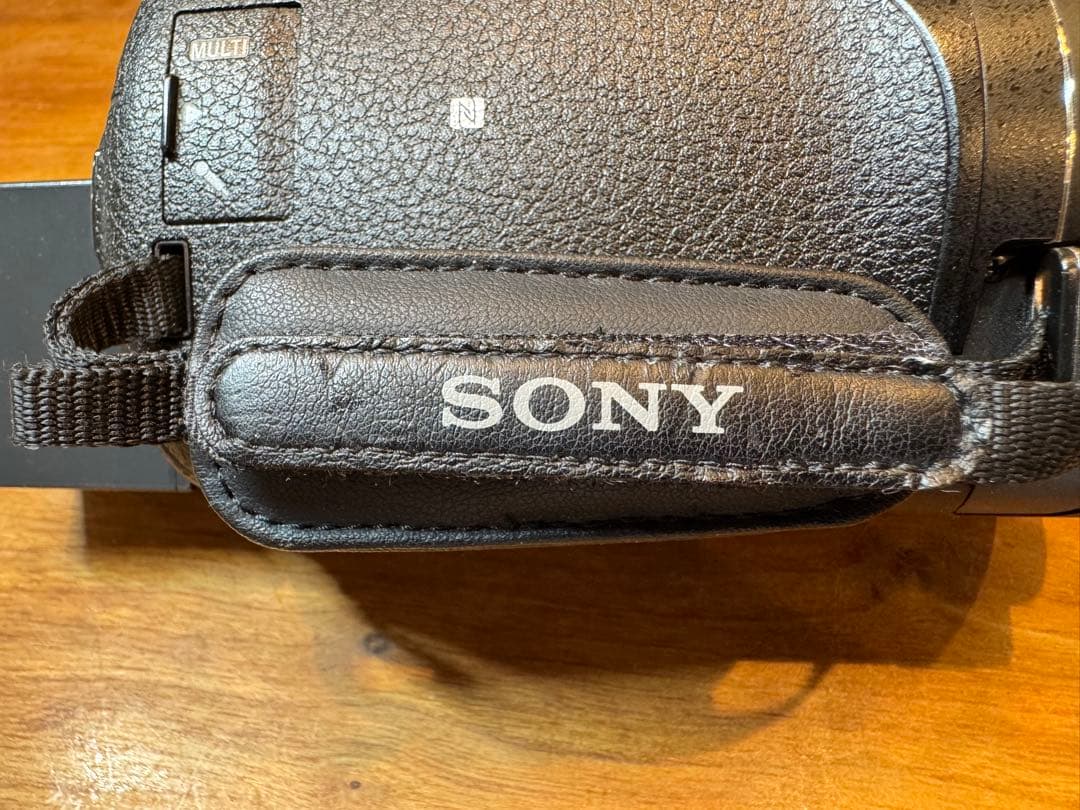 美品　SONY FDR-AX45 4K ビデオカメラ本体　ハンディカム