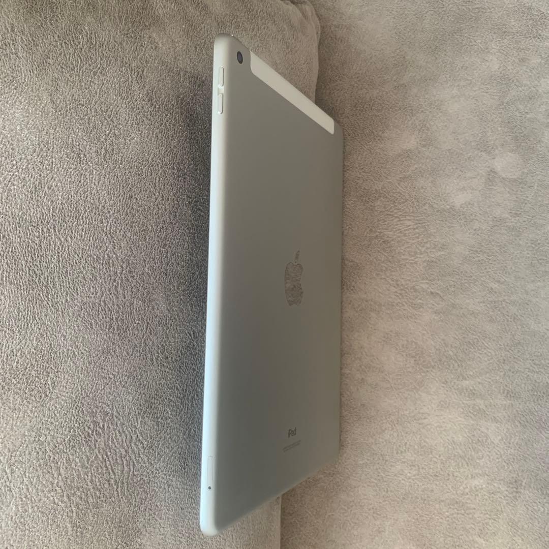【美品】iPad 第9世代 A2604 64GB Apple Pencil付き