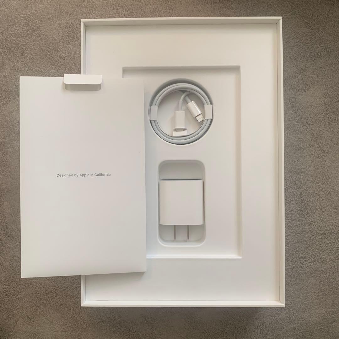【美品】iPad 第9世代 A2604 64GB Apple Pencil付き