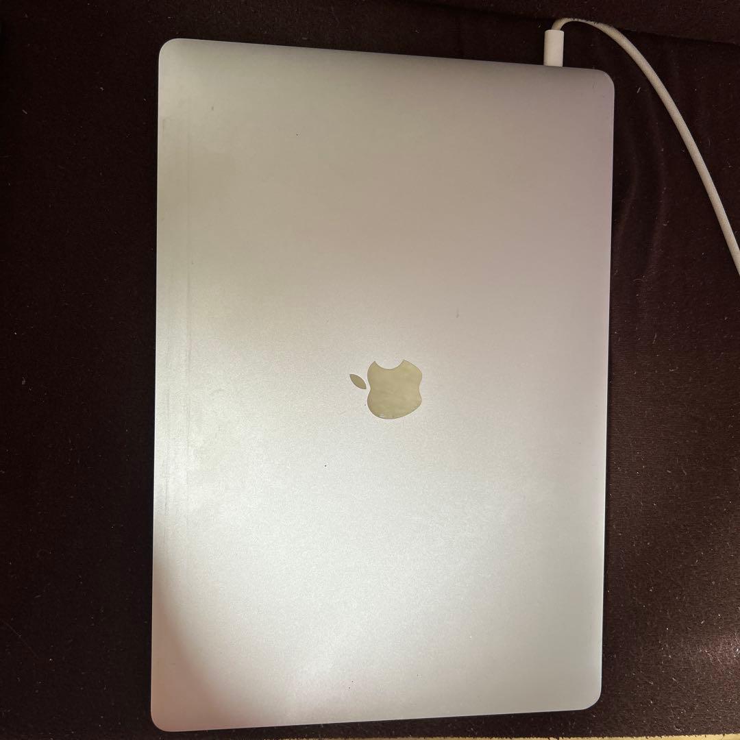 MacBook Pro 15インチ 2017シルバー 16GB