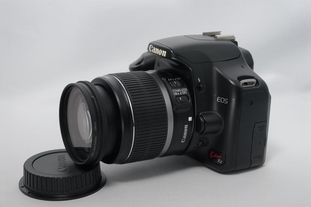 【美品】Canon Kiss X2★一眼レフカメラ★入門機 Canon