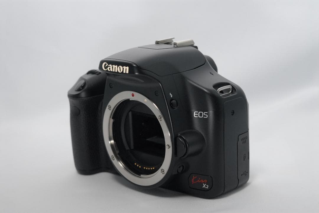 【美品】Canon Kiss X2★一眼レフカメラ★入門機 Canon