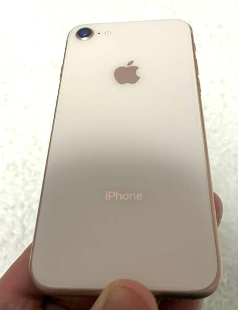 Apple iPhone 8 ゴールド 本体　64GB 付属品完備