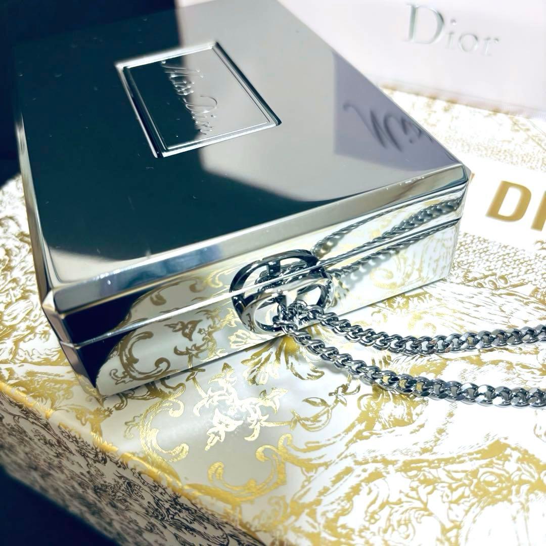 ミスディオール　パレット　Miss Dior メイクアップコレクション
