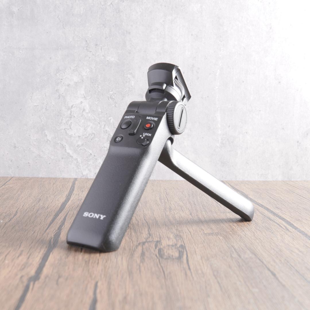 ✨ショット数1118回で超美品✨自撮りも楽々✨Sony ZV-E10　400