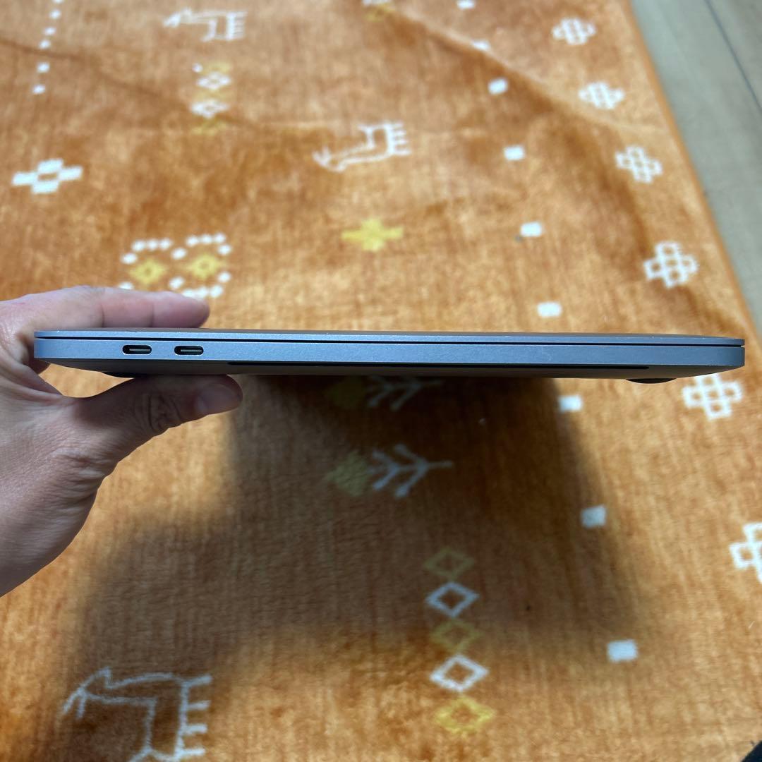 美品MacBook Pro 2020 A2251 500GB メモリ16GB