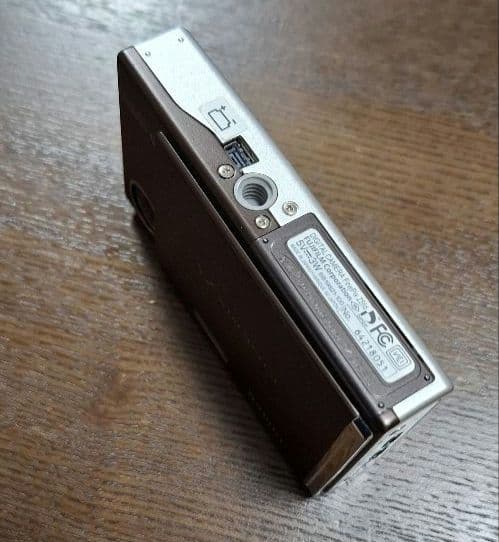 Fujifilm FinePix Z5fd コンパクトデジタルカメラ