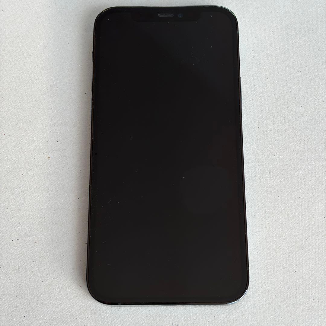 iPhone 12 pro 128GB バッテリー81%