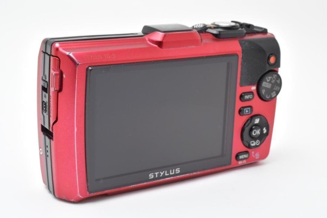 ■ 美品 ■ オリンパス　OLYMPUS STYLUS TG-3 【防水カメラ】