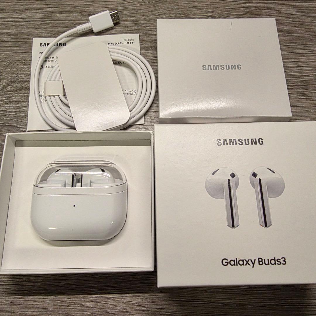 【ほぼ未使用】Samsung Galaxy Buds3