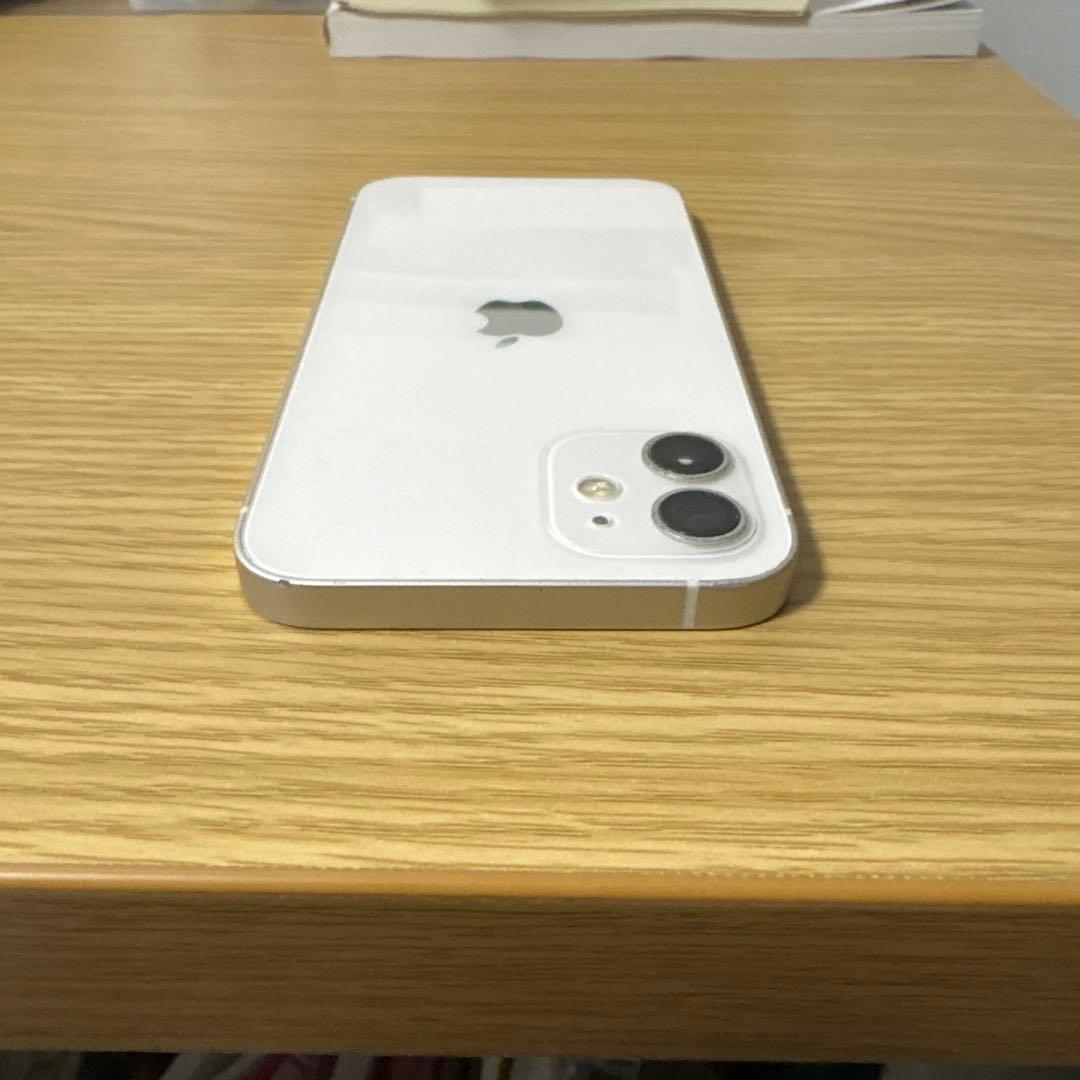 【美品】　iPhone 12 64G