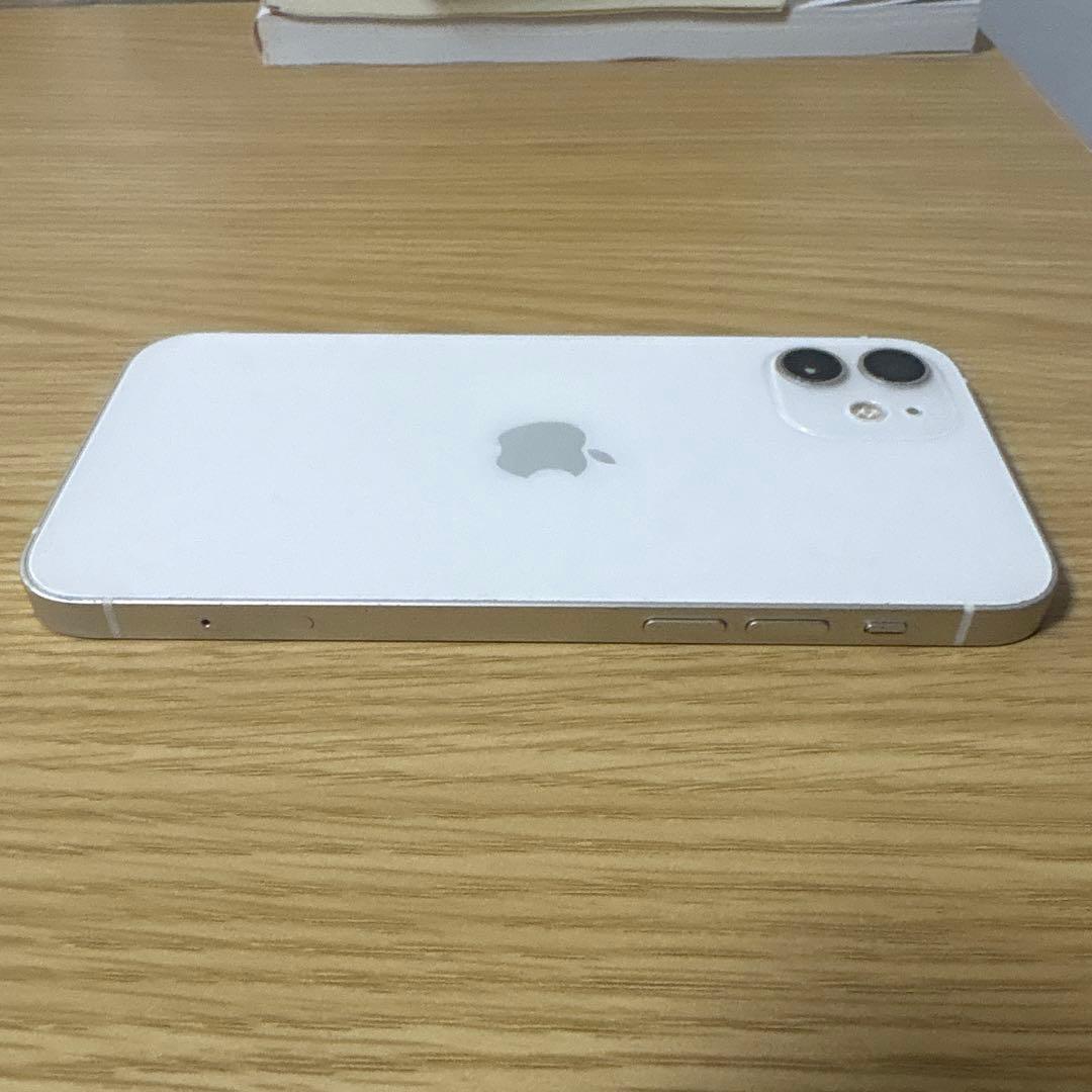【美品】　iPhone 12 64G