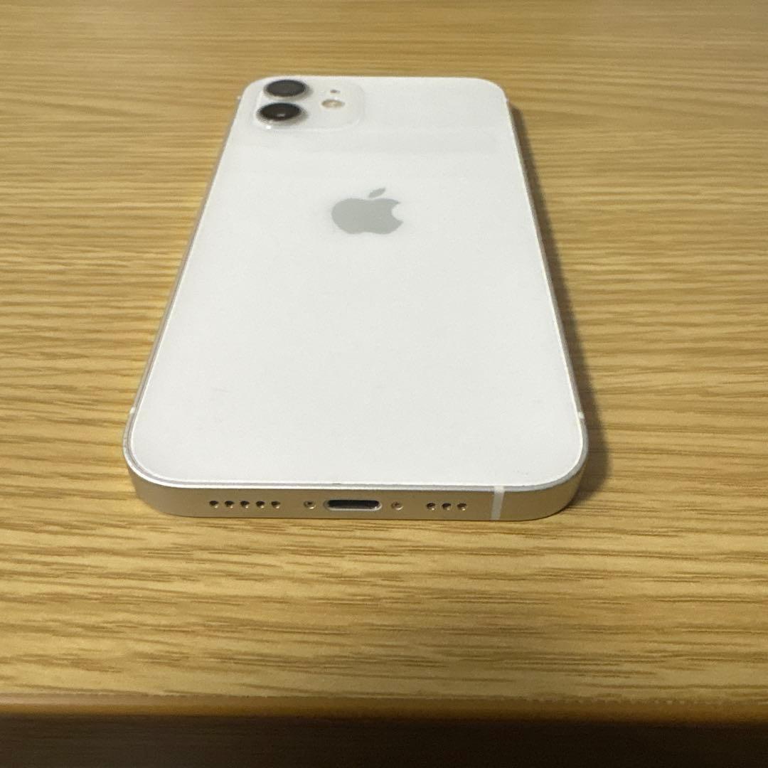 【美品】　iPhone 12 64G