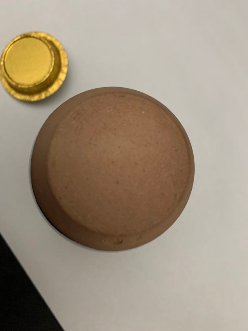 高取　喜恵作　高取焼　肩衝茶入　共箱　茶道具