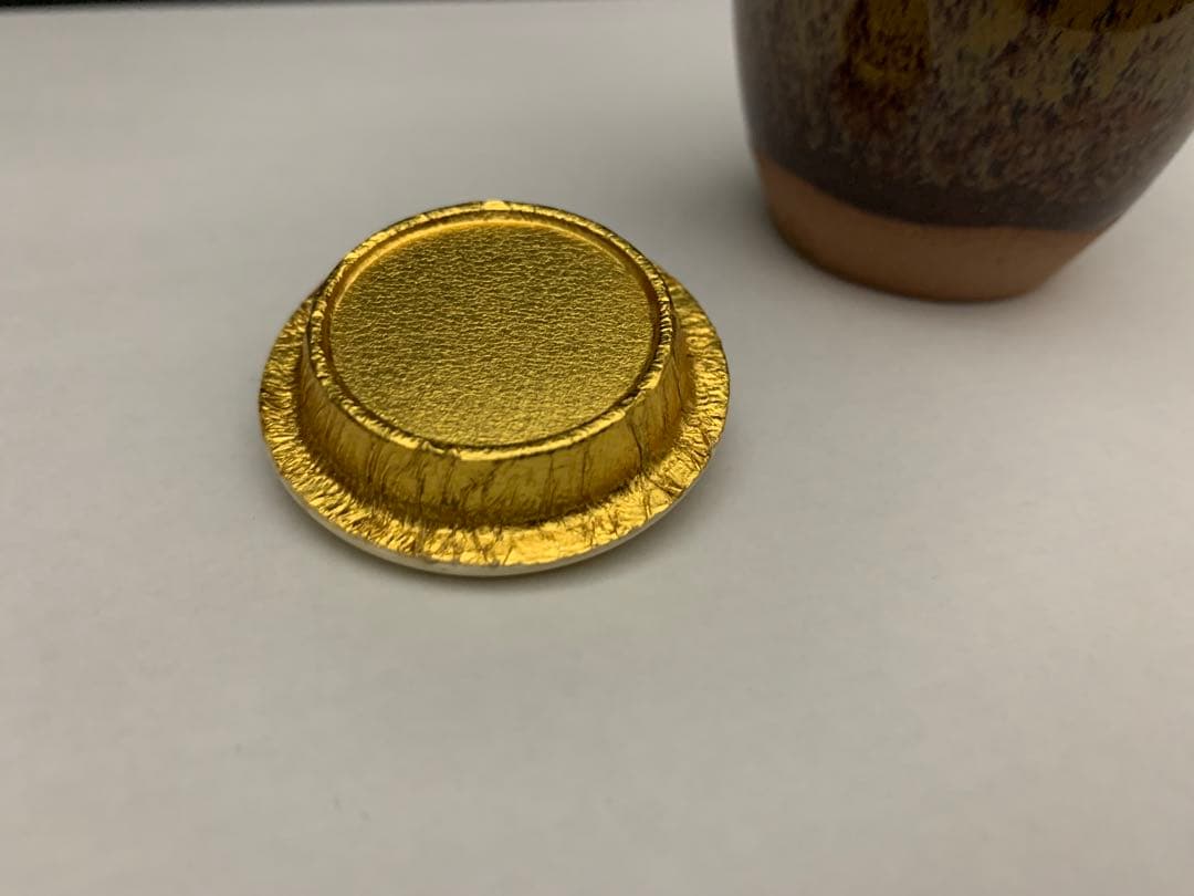 高取　喜恵作　高取焼　肩衝茶入　共箱　茶道具