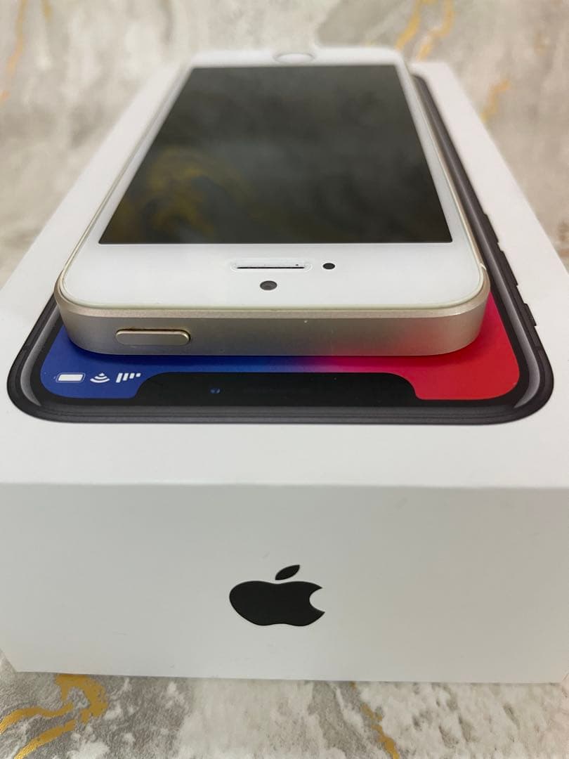 【89%】iPhone SE 32GB ゴールド　極美品