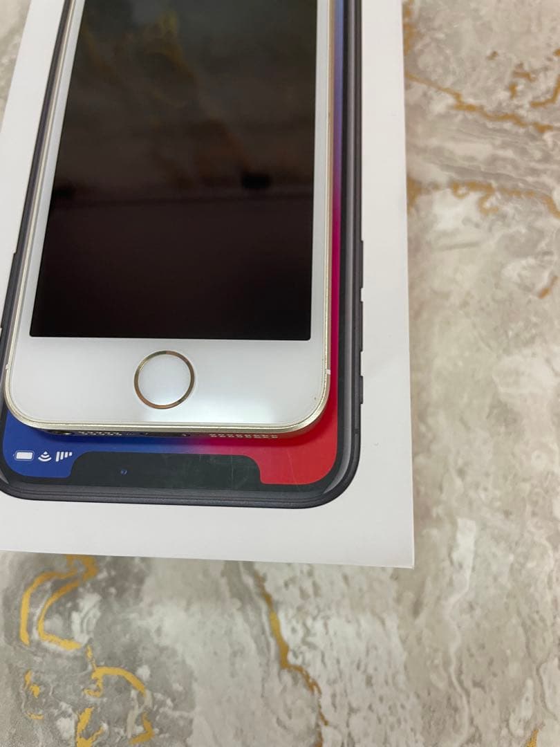 【89%】iPhone SE 32GB ゴールド　極美品