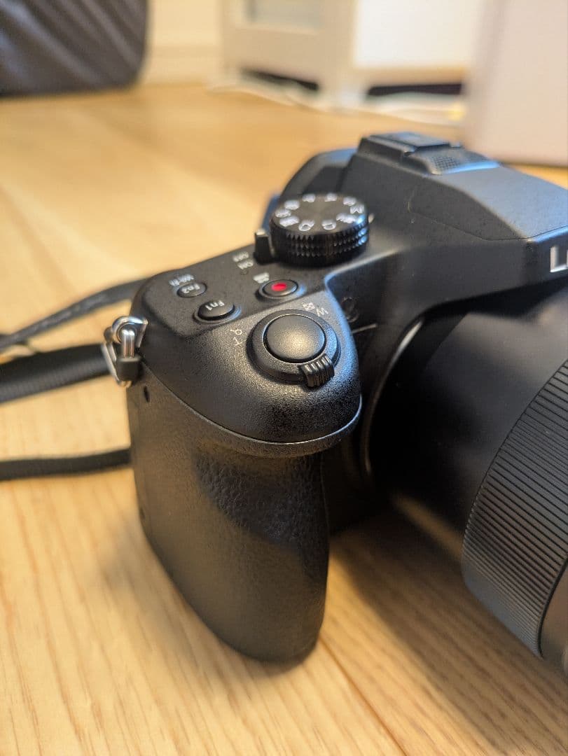 【美品】LUMIX DMC-FZ1000 シャッター回数:1231回