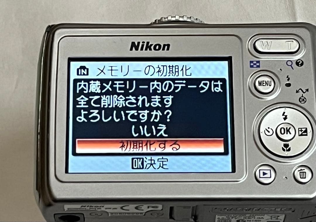 ［中古品］Nikon COOLPIX P4 コンパクトデジタルカメラ