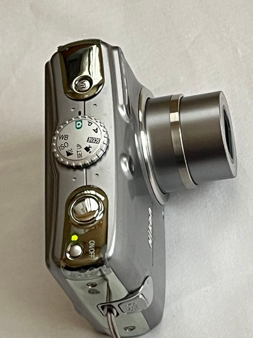 ［中古品］Nikon COOLPIX P4 コンパクトデジタルカメラ