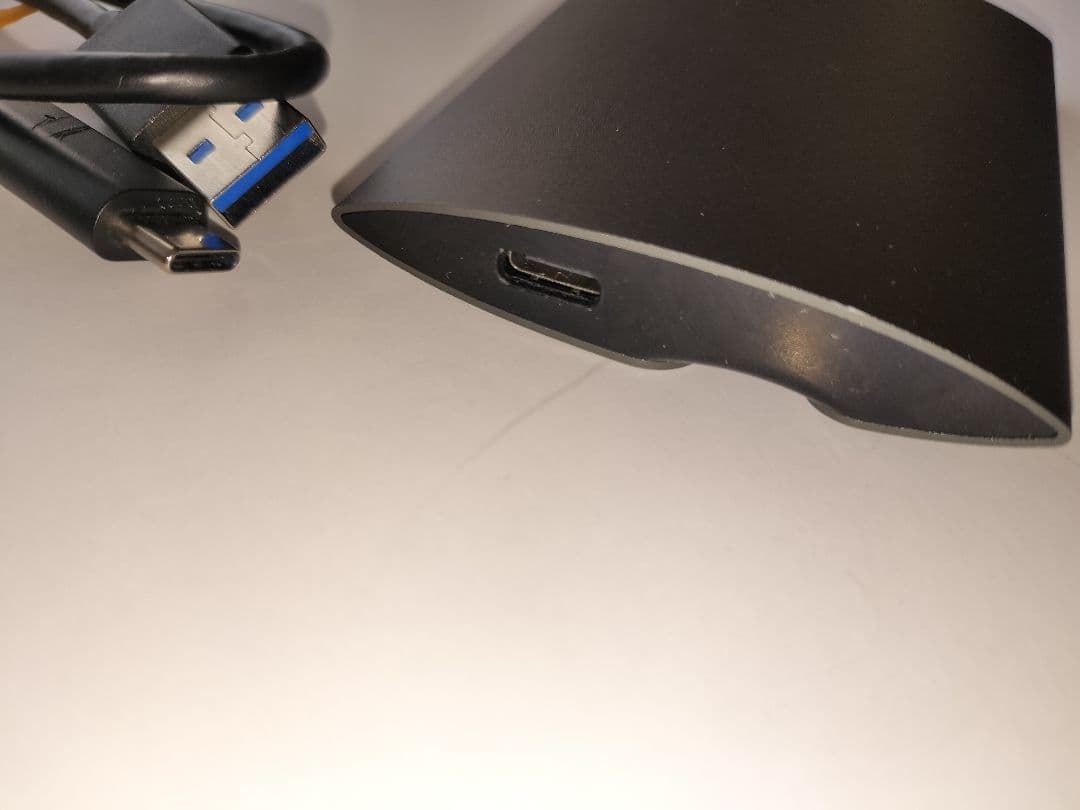 SUNEAST ポータブルSSD 1TB USB3.1 Type-C接続