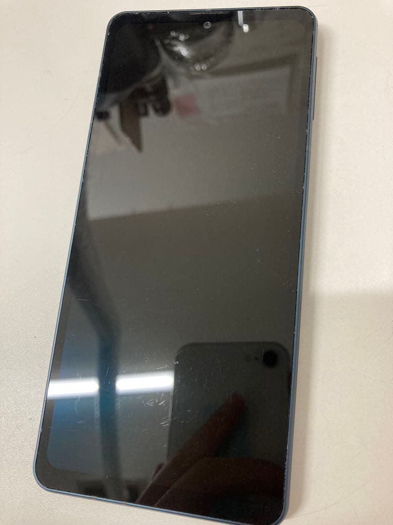AQUOS sense 8 ジャンク　電源ボタン不良　K1909