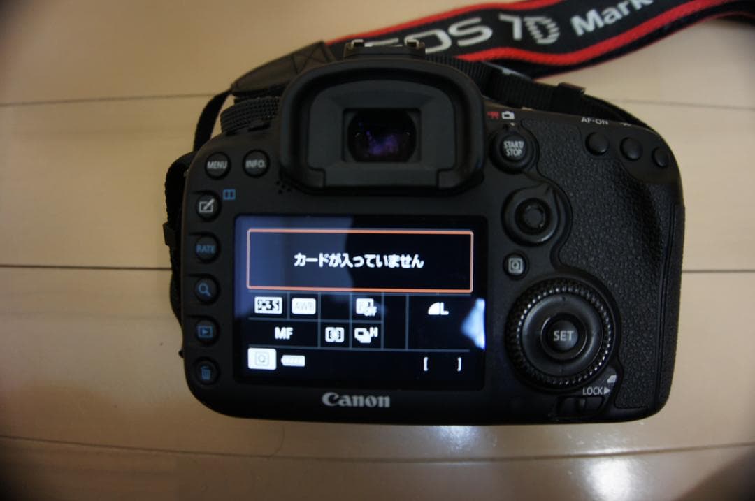 う*に様 Canon EOS 7D mark2 ボディ