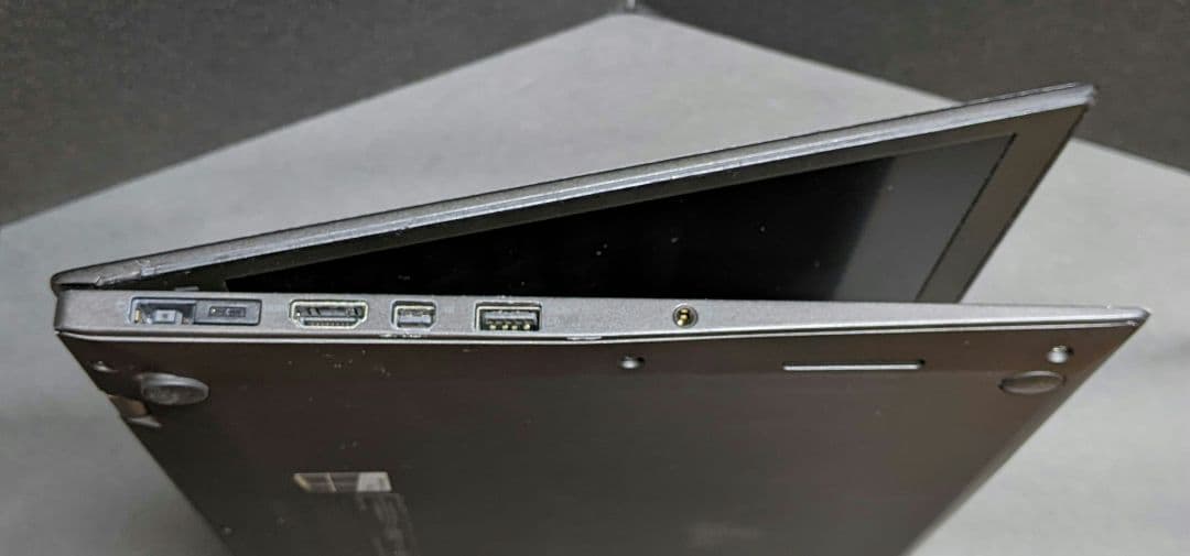 ThinkPad X1 Carbon gen3 (五世 i5/4G/128G)