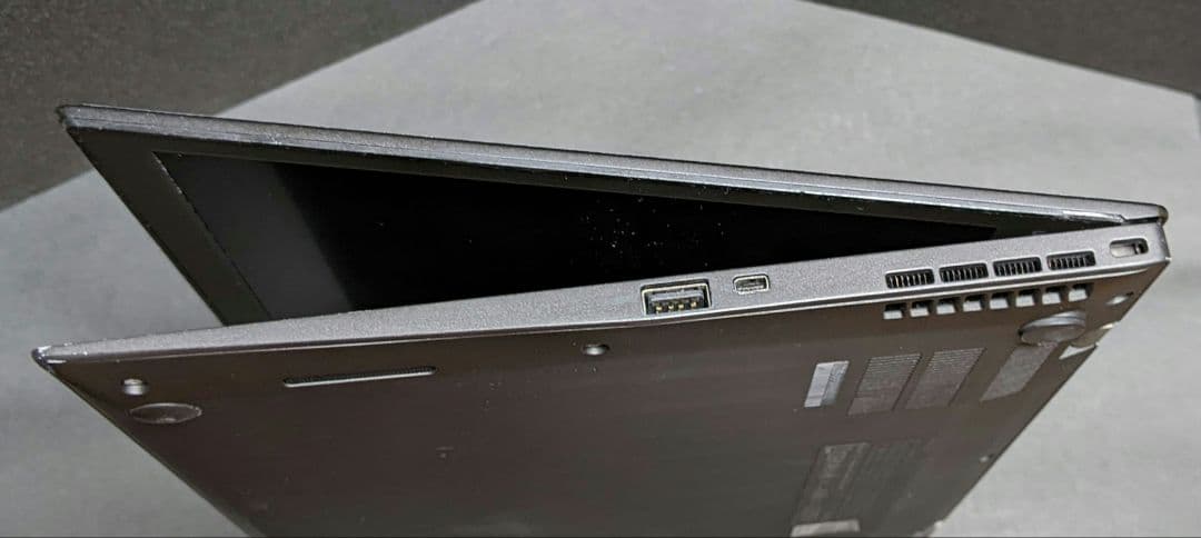 ThinkPad X1 Carbon gen3 (五世 i5/4G/128G)