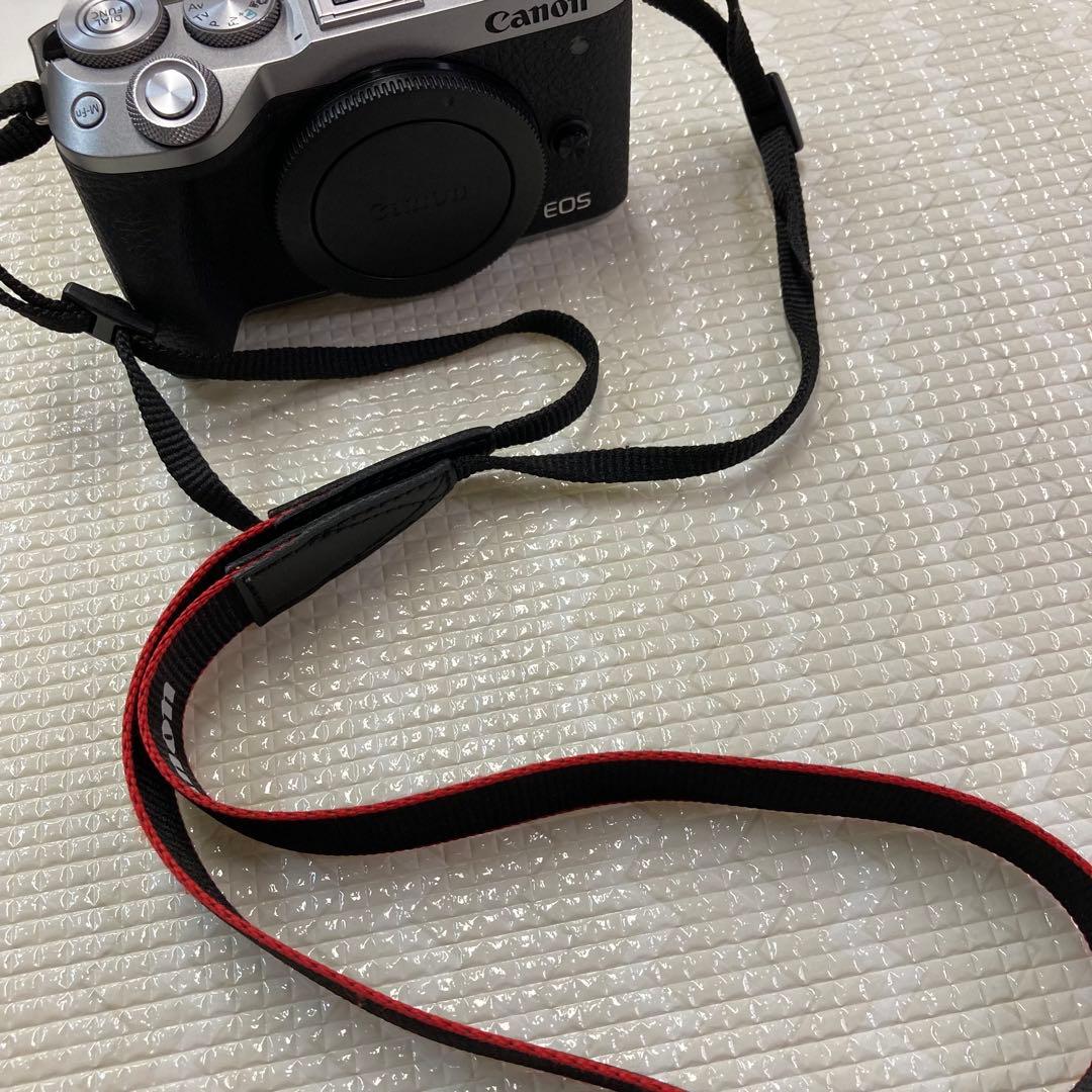 美品 Canon EOS M6 Mark II ダブルレンズキット＋EVFセット