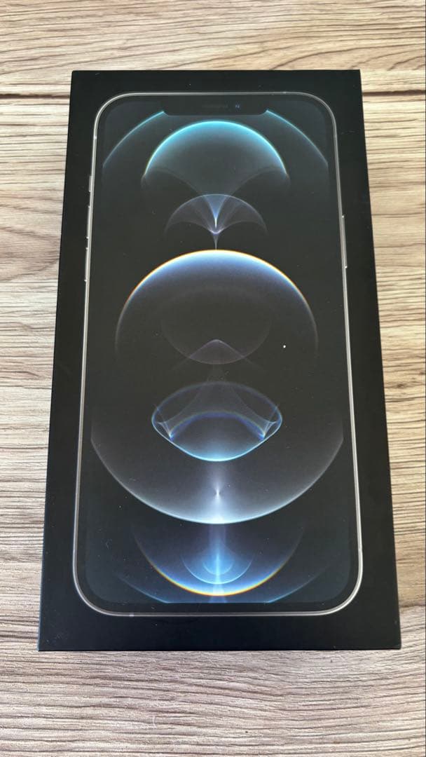 Apple iPhone 12 Pro Max シルバー