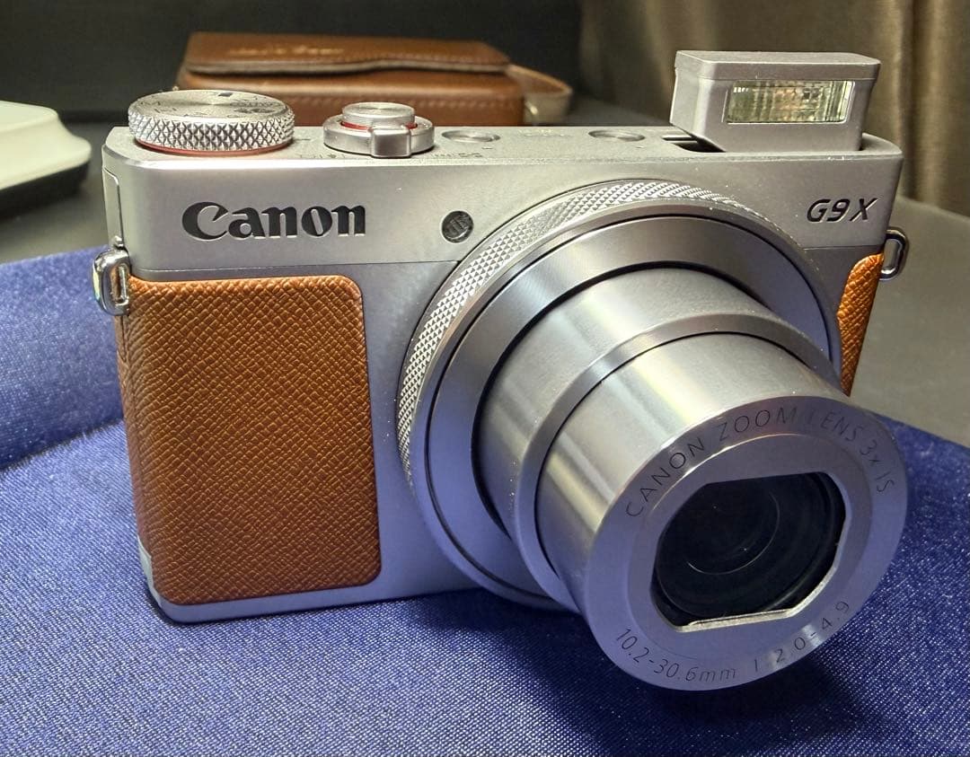 超美品Canon G9 X シルバー コンパクトデジタルカメラ