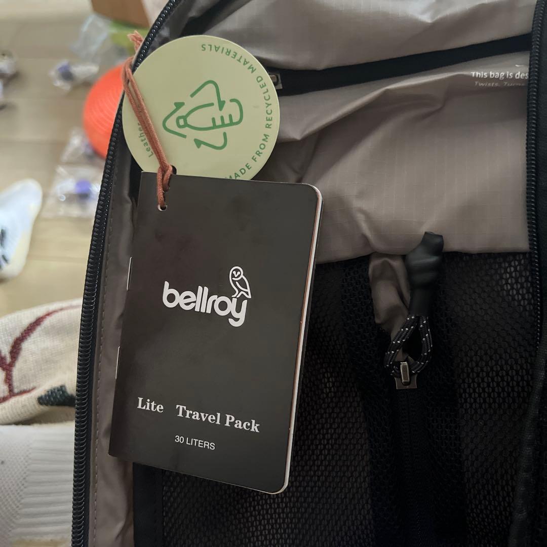 ベルロイ【Bellroy 】Lite Travel Pack 30L