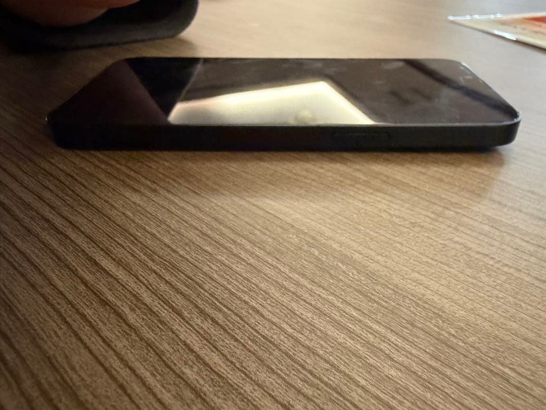 iPhone13 128GB ミッドナイト SIMフリー 美品