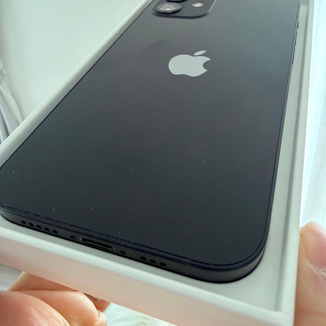 Apple iPhone 12 ブラック　SIMフリー