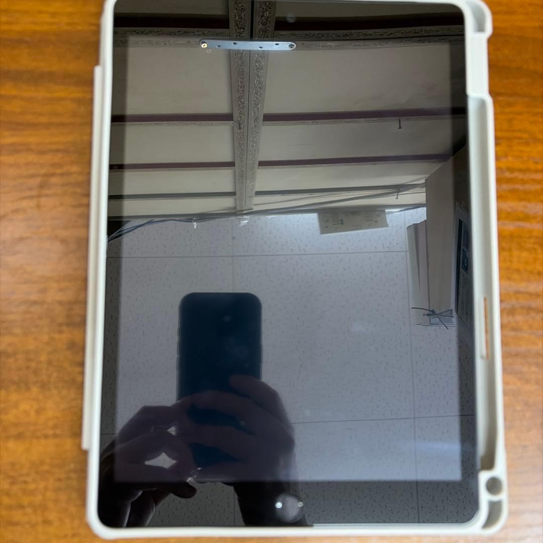 iPad 第9世代 64GB グレー　バッテリー最大容量100%